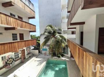 Edificio · 639m² · 18 Recámaras · Hotel en Venta con 18 Habitaciones en Isla Mujeres