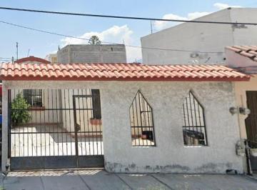 Casa de 2 habitaciones, Monterrey · Hermosa Casa en Remate, Urbivilla Bonita, Monterrey, Nuevo León.