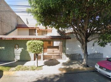 Casa de 3 habitaciones, Nezahualcóyotl · ¡Excelente Oportunidad! Casa en Venta Bosques de Aragón, Cdad. Nezahualcóyotl