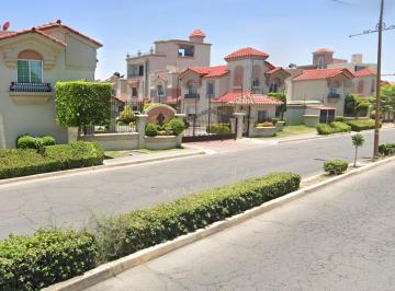 Casa de 3 habitaciones, Cuautitlán Izcalli · Hermosa Propiedad en Urbi Quinta Monte Carlo Cuautitlan