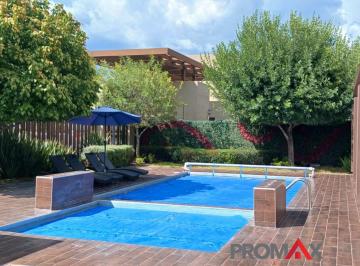 Casa en condominio de 3 habitaciones, Querétaro · Venta de Casa en El Refugio