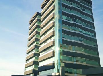 Oficina · 570m² · 12 Estacionamientos · Oficina en Renta en Puebla