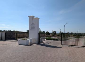 Terreno / Lote , Corregidora · Terreno en Venta en Ciudad Maderas Corregidora Azaleas