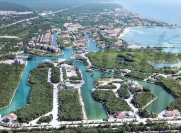 Terreno / Lote · 600m² · Lotes Residenciales en Venta en Puerto Aventuras Qroo. Lb 214