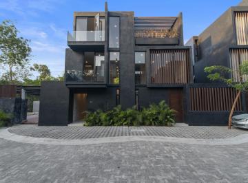 Casa · 442m² · 5 Recámaras · 4 Estacionamientos · Casa en Venta de 5 Habitaciones en Tulum Aldea Zama Lb 267