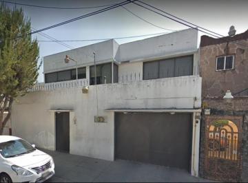 Casa de 4 habitaciones, Gustavo A. Madero · Casa en Venta Colonia Lindavista por Remate, Excelente Oportunidad!