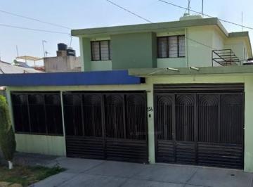 Casa de 3 habitaciones, Cuautitlán · Casa en Venta en Paseos de Santa Maria Cuautitlan
