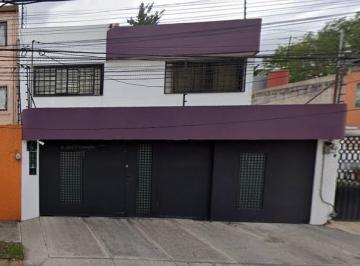 Casa de 3 habitaciones, Naucalpan de Juárez · Casa en Venta en Valle de San Mateo Naucalpan