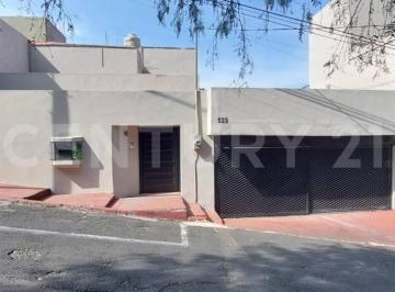 Casa · 456m² · 4 Recámaras · 2 Estacionamientos · Casa en Renta, Lomas de Reforma, Miguel Hidalgo, Ciudad de Mexico.