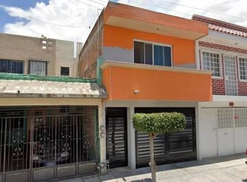 Casa de 2 habitaciones, León · ¡Aprovecha Esta Gran Oportunidad de Inversión!
