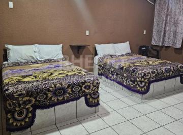 Local comercial · 4000m² · 12 Estacionamientos · Hotel Amueblado en Renta Universitaria, Tuxpan, Ver.