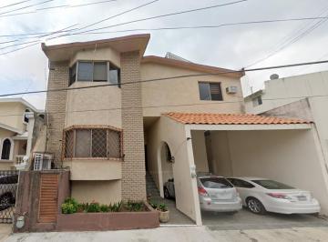 Casa de 3 habitaciones, Monterrey · ¡Excelente Oportunidad! Casa en Venta en Las Torres, Monterrey, N. L.
