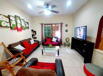 Casa · 277m² · 7 Recámaras · 2 Estacionamientos · Casa en Playa del Carmen Centro