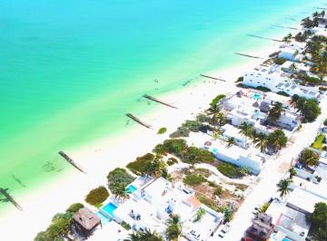 Casa de 3 habitaciones, Progreso · Villa Frente Al Mar de 3 Recamaras en Chelem, Yucatán