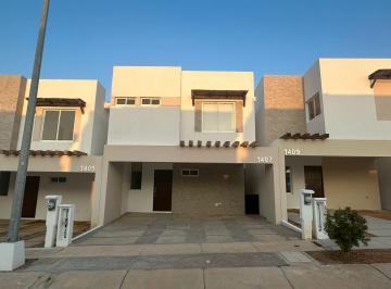 Casa · 146m² · 3 Recámaras · 2 Estacionamientos · Casa en Almarena