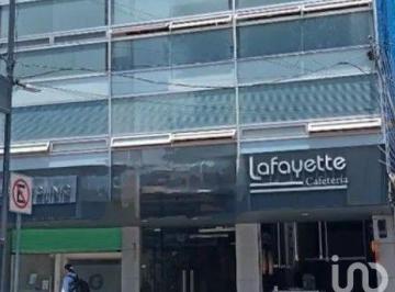 Oficina · 48m² · Oficina en Renta en Calle Medellín, Col. Roma Norte
