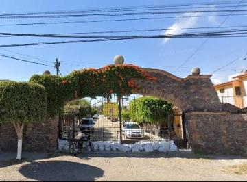 Casa de 4 habitaciones, San Juan del Río · Casa en Venta Colonia Vegas del Rio por Remate, Excelente Oportunidad!