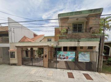 Casa de 4 habitaciones, Tampico · Casa en Venta Colonia Lomas de La Aurora por Remate, Excelente Oportunidad!