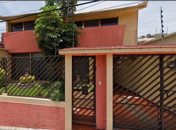 Casa de 4 habitaciones, Naucalpan de Juárez · Hermosa Propiedad en Vista del Valle Naucalpan Edo Mex!