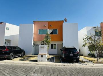 Casa en condominio de 2 habitaciones, Atlatlahucan · Casa en Venta, Sn Juan Texcalpan, Morelos.