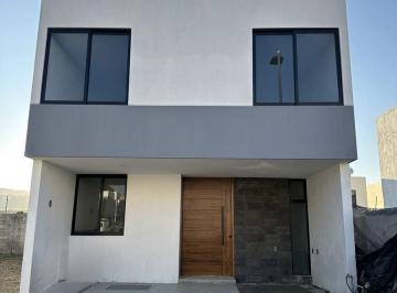 Casa · 123m² · 3 Recámaras · 2 Estacionamientos · Casa en Adamar
