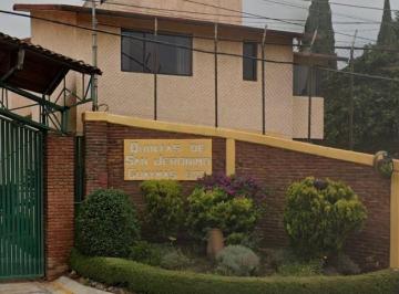 Casa de 4 habitaciones, Metepec · Casa en Remate Ubicada en Metepec, San Jerónimo Chicahualco