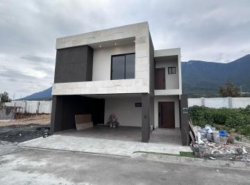 Casa de 3 habitaciones, García · Casa en Venta en García, Nuevo León