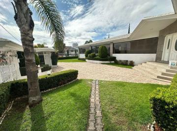 5a0d190e64c455ea1cd03af17dca3f2166fdfa156bdfb1b39d4b7ae0b676c7cf · Renta Casa en Sayavedra con Alberca