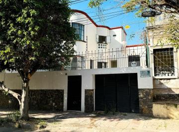 Casa · 430m² · 4 Recámaras · 2 Estacionamientos · Casa en Renta en Ramos Millan