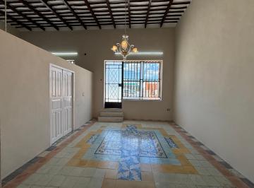 Casa de 2 habitaciones, Mérida · Casa Colonial de 1 Habitación, Estudio y Salón de Usos Múltiples en La García G.