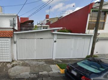 Casa de 3 habitaciones, Tlalnepantla de Baz · Casa en Venta Colonia Valle Dorado por Remate, Excelente Oportunidad!