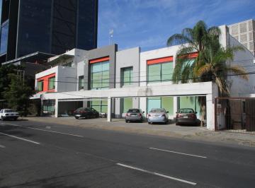 Terreno comercial , Guadalajara · Local Comercial Vertical en Av Lopez Mateos Col. Italia Providencia