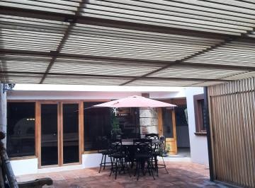 Casa de 4 habitaciones, Alvaro Obregón · Bonita Casa en Fraccionamiento Cerrado. Estricta Vigilancia. Remodelada.