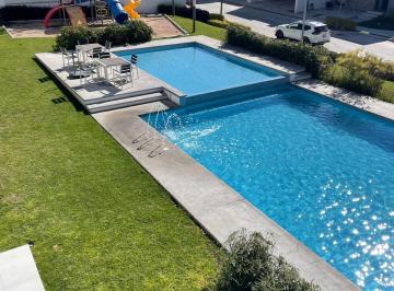 Casa · 3 Recámaras · 2 Estacionamientos · Casa - Residencial Tahona