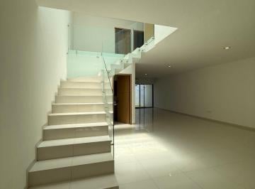Casa en condominio de 3 habitaciones, Tlajomulco de Zúñiga · Casa en Venta en Casa Fuerte | Amplios Espacios, Excelentes Terminados y Gran Potencial Patrimonial
