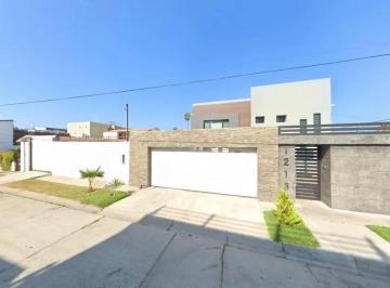 Casa de 4 habitaciones, Tijuana · ¡Aprovecha Esta Gran Oportunidad de Inversión!