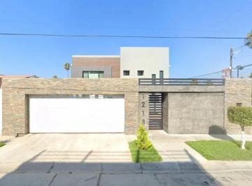 Casa de 4 habitaciones, Tijuana · ¡Aprovecha Esta Gran Oportunidad de Inversión!