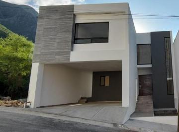 Casa de 3 habitaciones, Monterrey · Casa en Venta en Prados de La Silla, Monterrey. N. L.