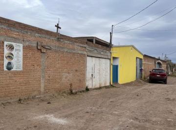 Casa · 237m² · 4 Recámaras · 2 Estacionamientos · Venta de Dos Casas en un Terreno - (4)