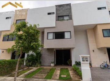 Casa en condominio en Venta de 3 habitaciones Cancún · Casa 240 m² con 3 Recámaras en Venta en Cancún