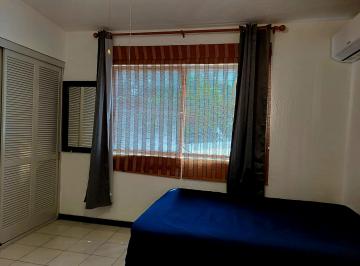 Departamento de 1 habitación, Monterrey · Recámara Amueblada Para Caballero Profesionista