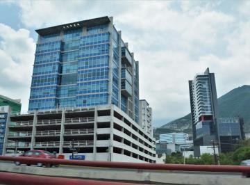 Oficina de 3 habitaciones, Monterrey · Oficina en Renta de 90 m² en Torre Capitel Valle Oriente