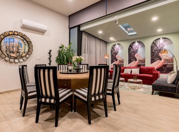 Casa de 6 habitaciones, Cuauhtémoc · Casa en Venta en La Roma Sur