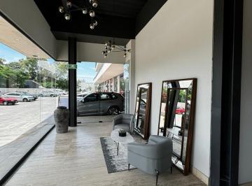Oficina · 53m² · 2 Estacionamientos · Oficina en Venta o Renta en Paseo Jurica y 5 de Febrero