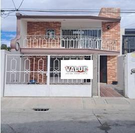 Casa de 2 habitaciones, Irapuato · Casa en Venta en Las Plazas, Irapuato, Guanajuato
