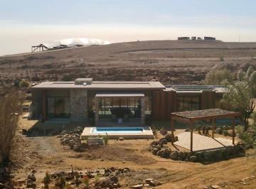 Casa de 3 habitaciones, Ensenada · Casa en Venta en Valle de Guadalupe Totalmente Nueva y en Privada