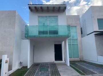 Casa en condominio de 3 habitaciones, San Andrés Cholula · Venta Casa en Clúster con Balcón y Jardín L. de Angelópolis II Cas_5062 Pue/pc