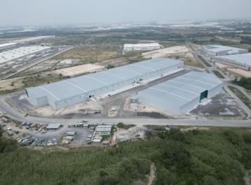 Bodega comercial · 33164m² · 290 Estacionamientos · Bodega Industrial en Apodaca