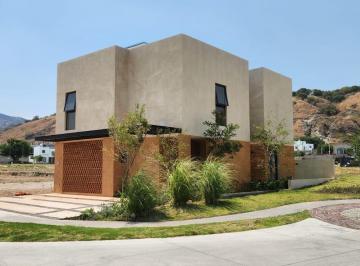Casa en condominio de 4 habitaciones, Tlajomulco de Zúñiga · Se Vende Casa en El Edén Residencial en Santa Anita