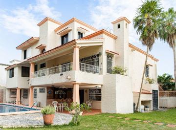 Casa de 4 habitaciones, Cancún · Casa Estilo Mexicano con Alberca, en Venta, Zona Hotelera Cancún